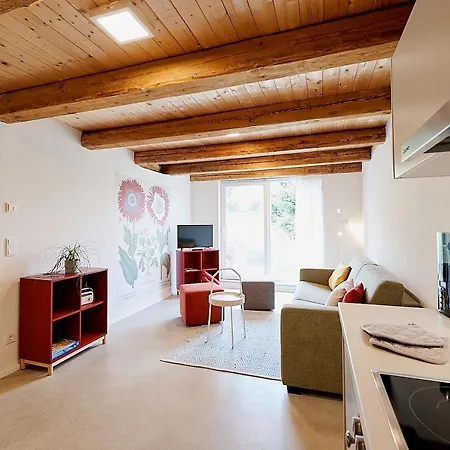 Gutshof * 쉬르기스발데