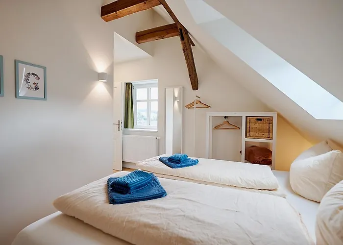 Gutshof 쉬르기스발데